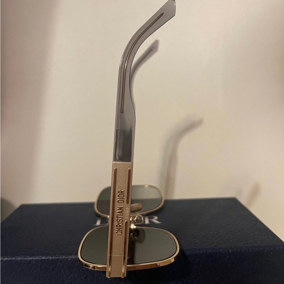 AUTHENTIC THE DIOR SIGNATURE S5U 60MM SQUARE - Picture 4 of 7